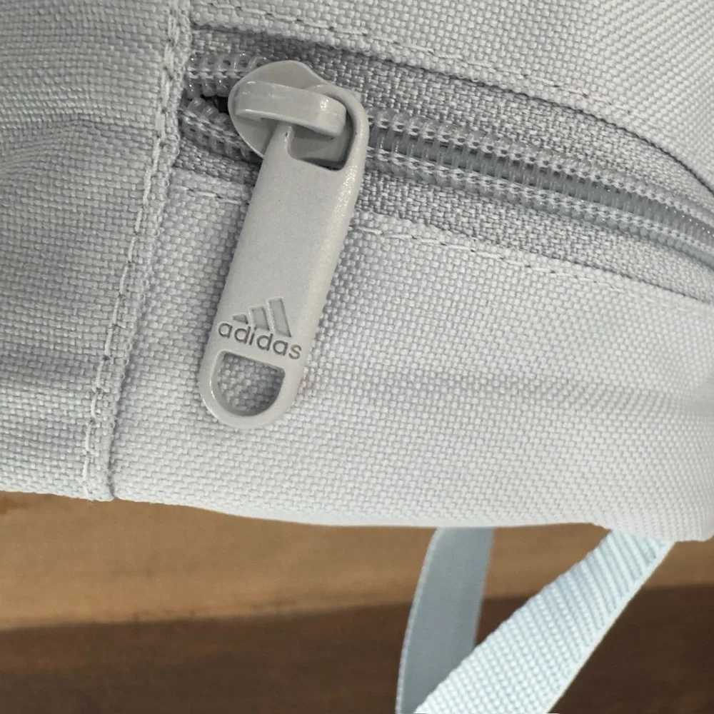 Adidas Gray Accessorie Toiletry Makeup Bag